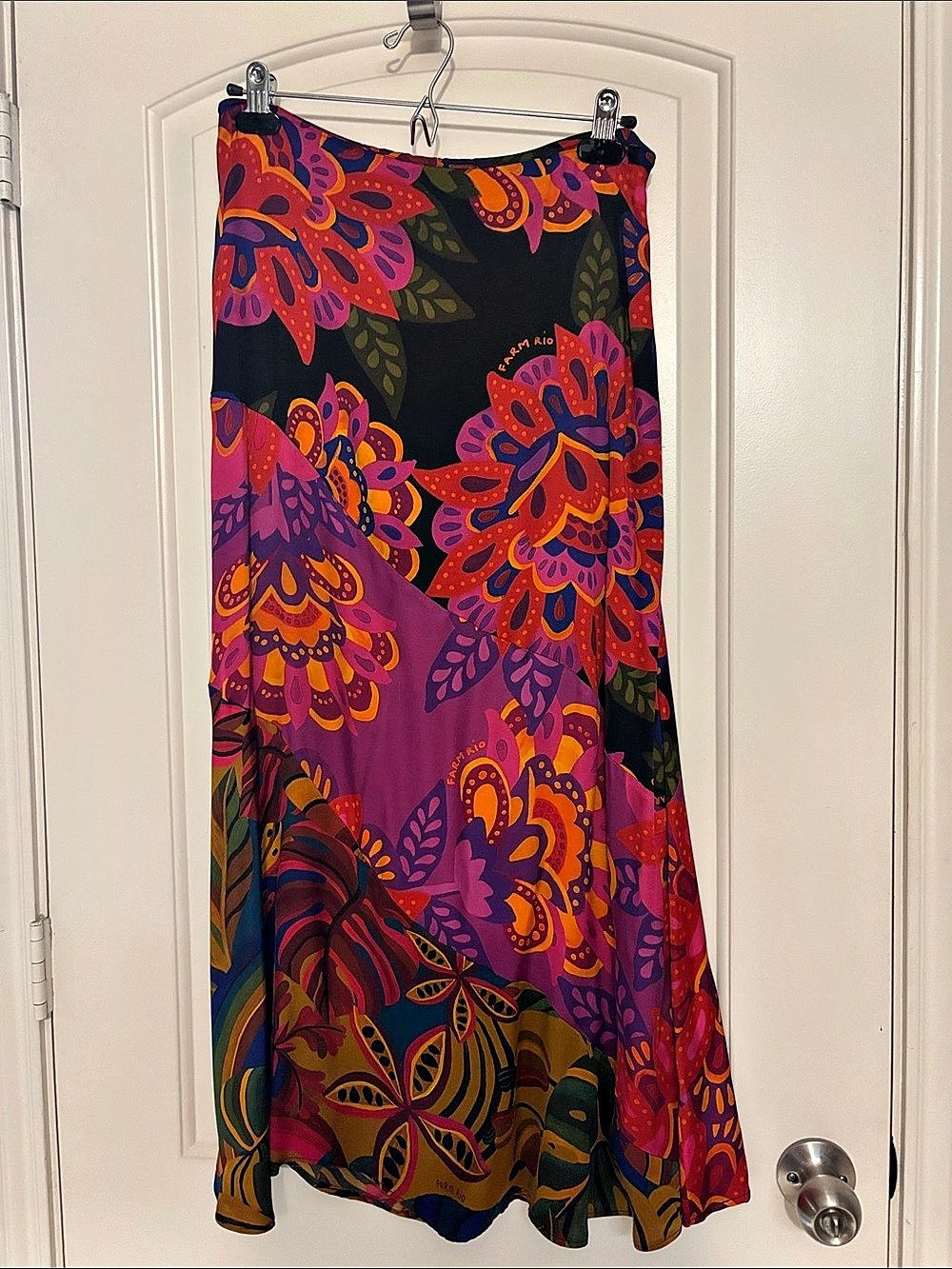 FARM for ANTHROPOLOGIE Floral Maxi Skirt in Purple & Pink Size Medium Like New